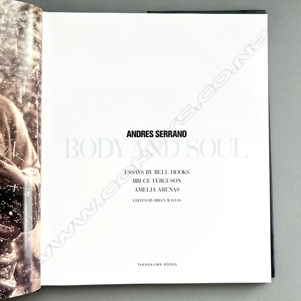 ANDRES SERRANO: BODY AND SOUL Image 1++